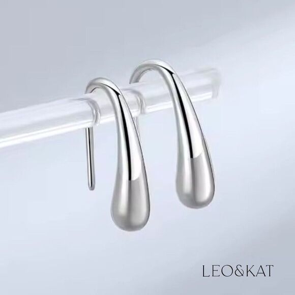 Silver Teardrop Waterdrop Threader Earrings. 925 Sterling silver. #1128 - Picture 5 of 7